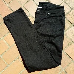 Black 552 Levi's Jeans